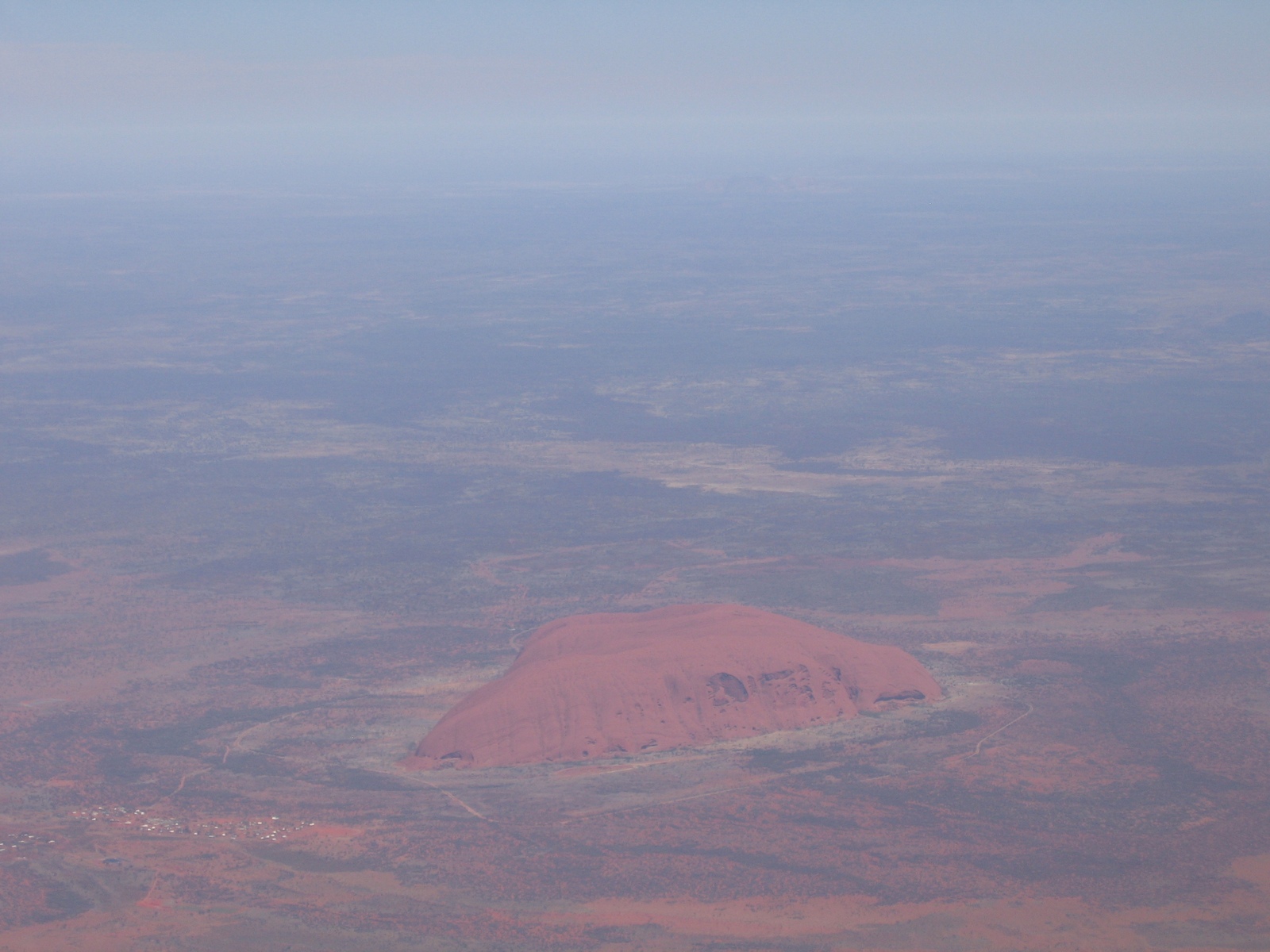 Uluru aus dem Flugzeug