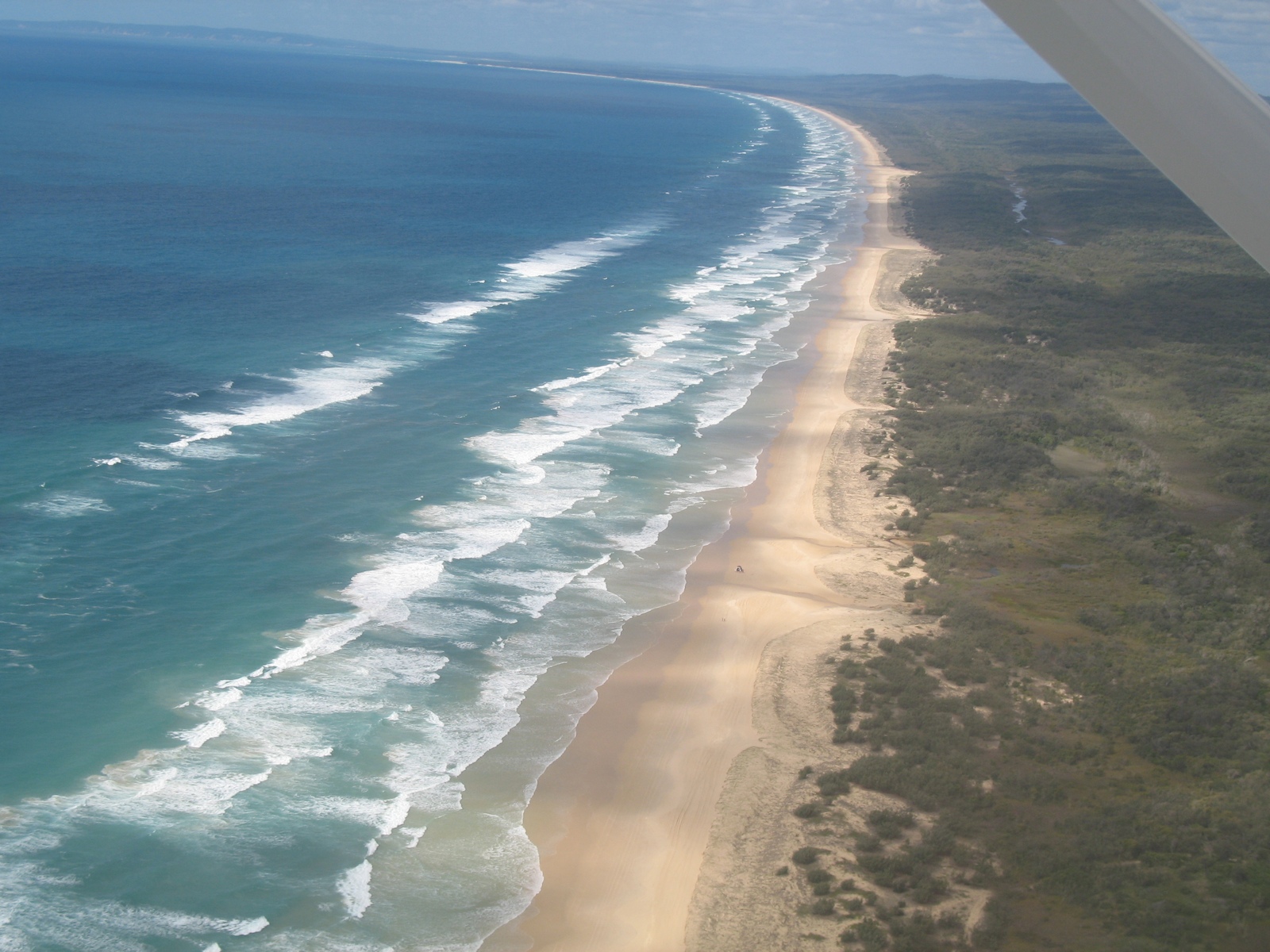 Rundflug über Fraser Island - 75 Mile Beach