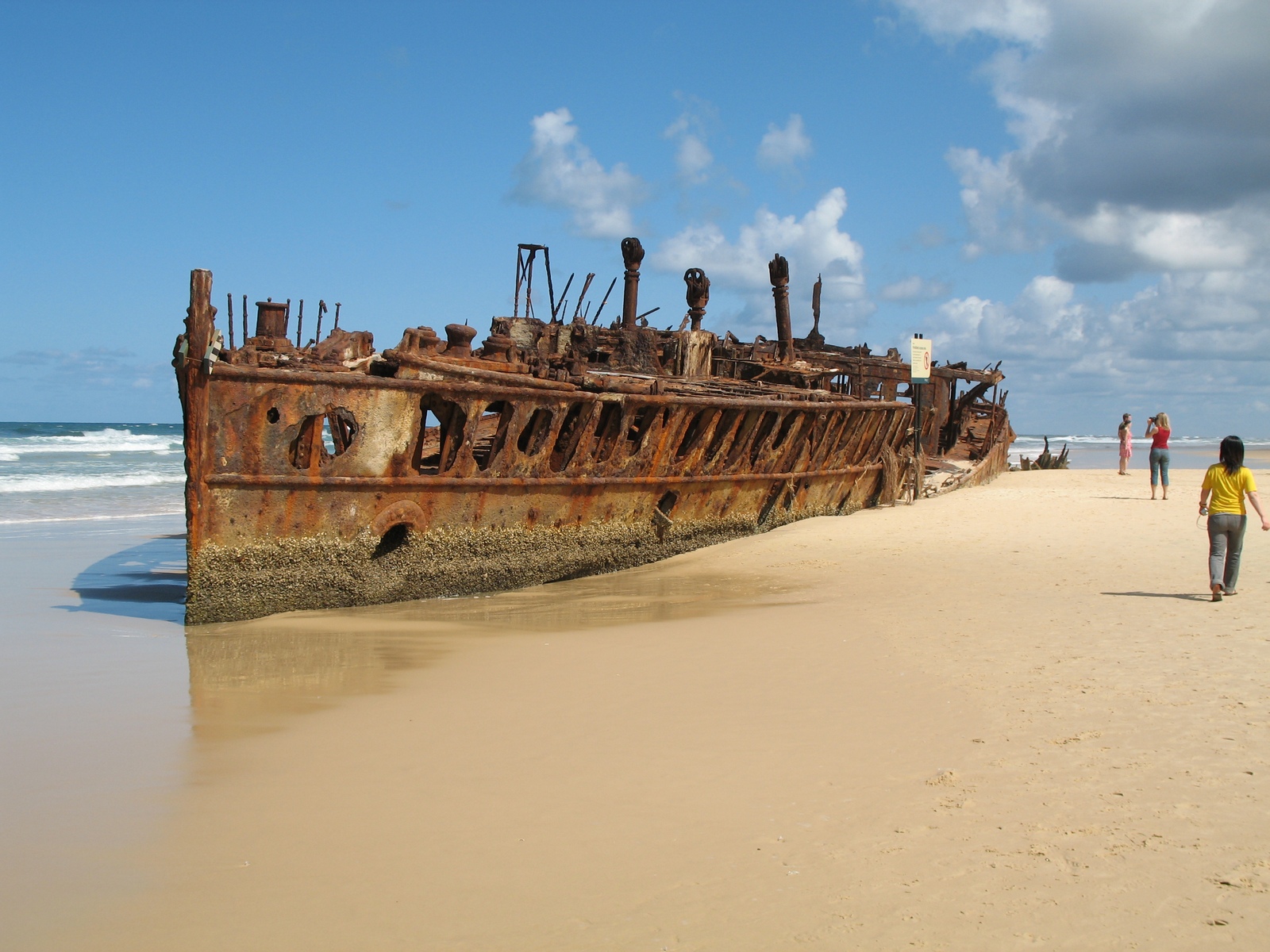 Fraser Island - SS Maheno